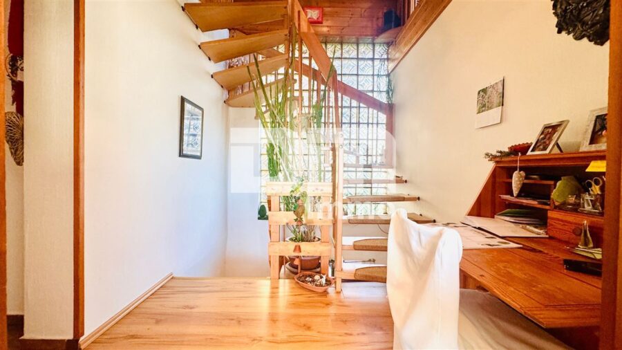 Ein-bis Zweifamilienhaus mit Anbauten auf 1.250 m² Traumgrundstück mit Panoramablick - Anbau EG